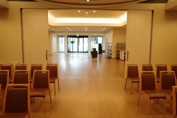 しおかぜホール茜浜で葬儀を行なった写真