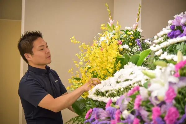 フローラルホール寝屋川会館で葬儀を行なった写真