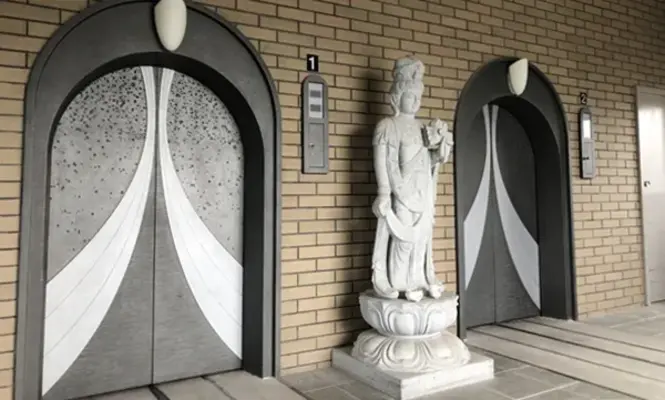 極楽寺火葬場で葬儀を行なった写真