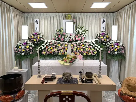 府中市/はじめてのお葬式で葬儀を行なった写真