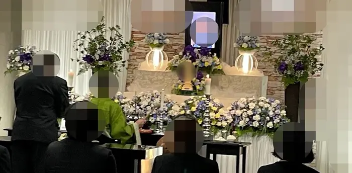 花式典で葬儀を行なった写真