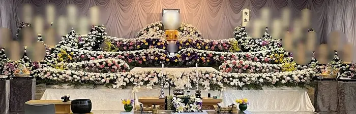 花式典で葬儀を行なった写真