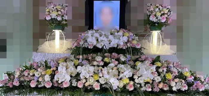 花式典で葬儀を行なった写真