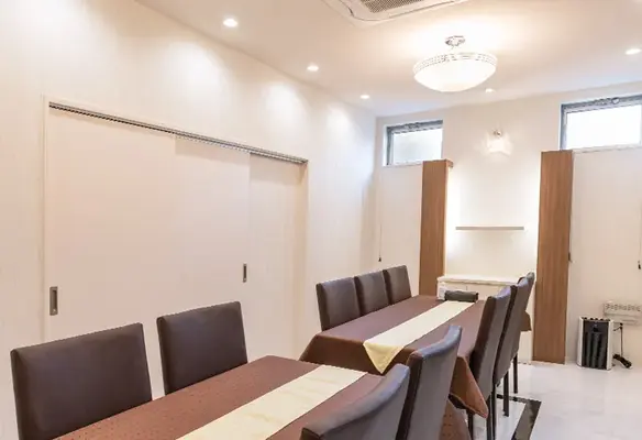 家族葬式場　小さな森の家　吉川いちょう通りで葬儀を行なった写真