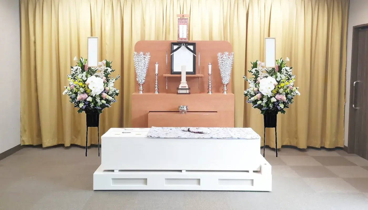ホール家族葬