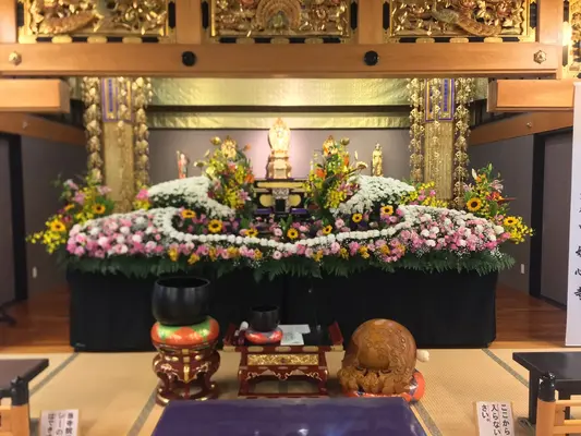 葬儀・家族葬のwillおきなわ（小さな家族葬コザホール）で葬儀を行なった写真