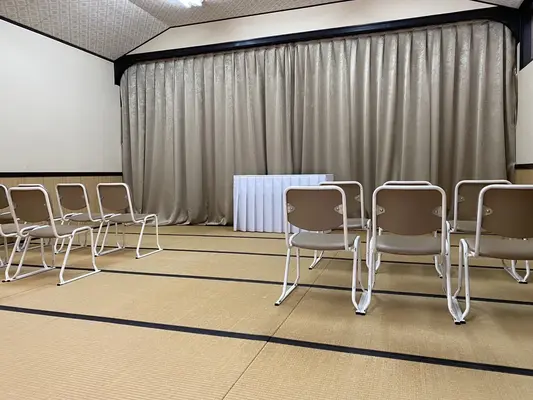 株式会社しかた　葬儀式典（谷町４丁目ホール）で葬儀を行なった写真