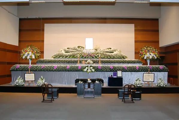 株式会社しかた 葬儀式典(谷町4丁目ホール)で葬儀を行なった写真