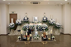 口コミ特別価格　予算に合わせて生花祭壇を選ぶ【一日葬】