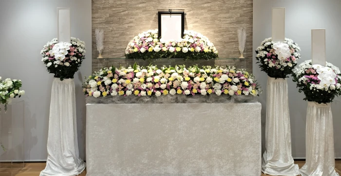 家族葬の四季風 鶴川