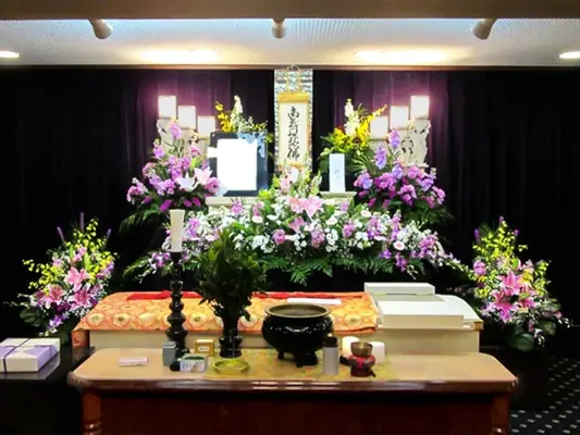 福岡市中央区警固葬儀斎場で葬儀を行なった写真