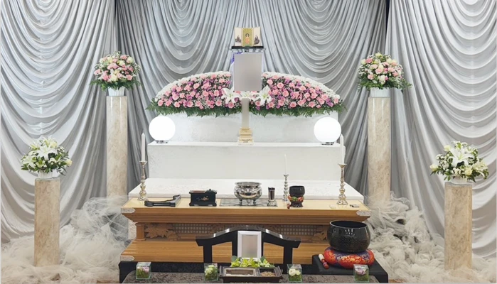 新宿区/クロワ祭典で葬儀を行なった写真