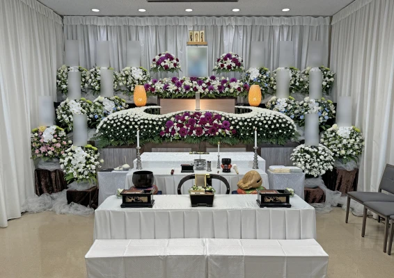 新宿区/クロワ祭典で葬儀を行なった写真