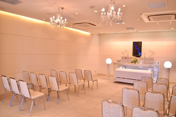 堺市中区家族葬ホール(株式会社セレモニー真希社)で葬儀を行なった写真