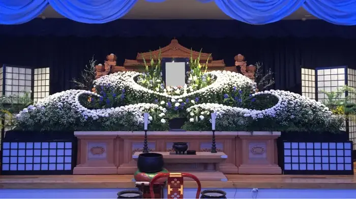 セレモニーホールとみしろ（公益社）で葬儀を行なった写真