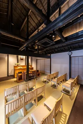 家族葬ホール　空で葬儀を行なった写真