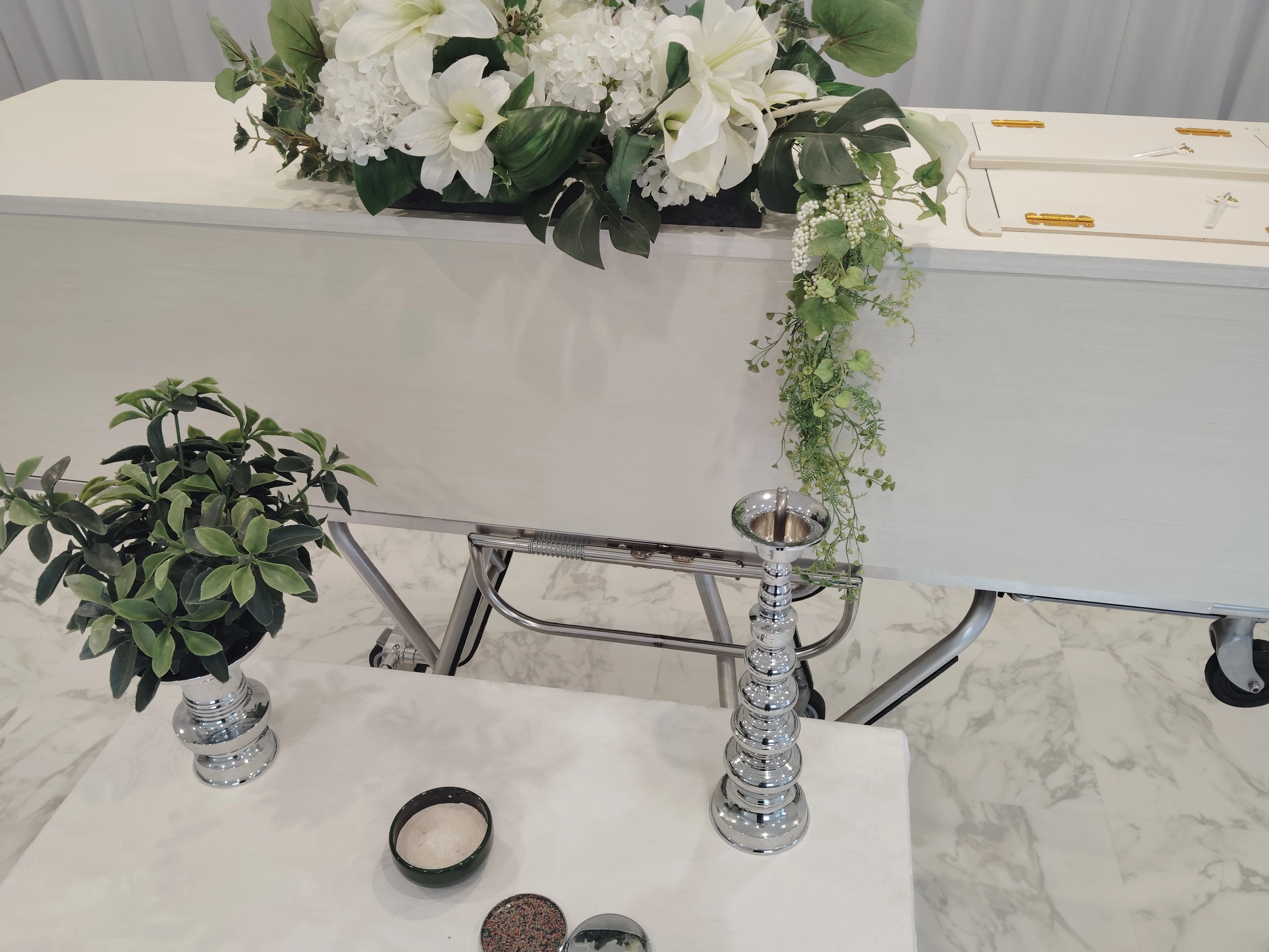 家族葬のみとり