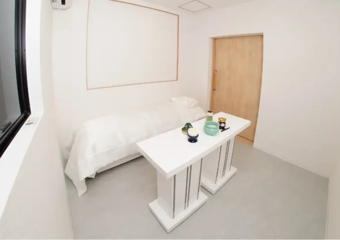 毎日面会できる安置室があります