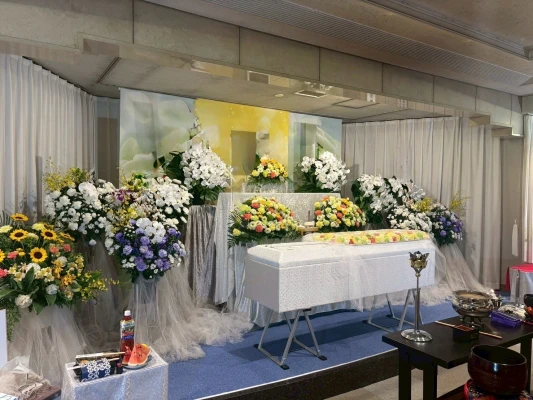 凪セレモニーで葬儀を行なった写真