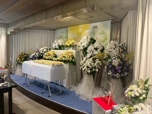 凪セレモニーで葬儀を行なった写真