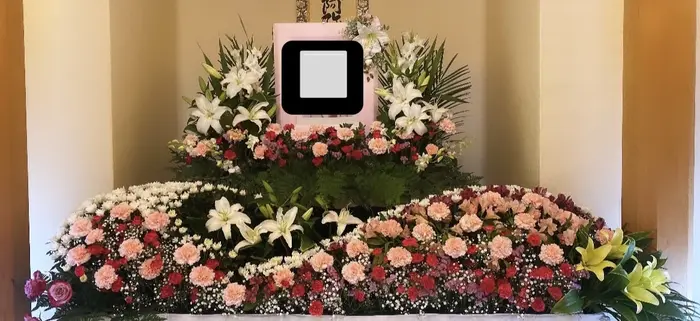 セレモニーツナグ（積翠寺別院）で葬儀を行なった写真