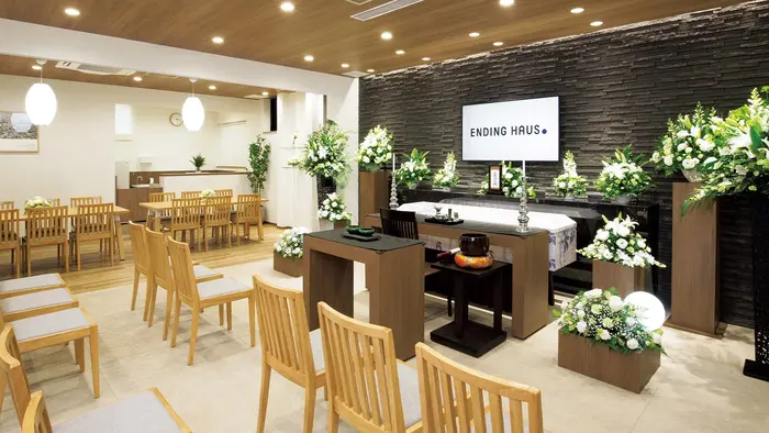 公益社　エンディングハウス弥刀で葬儀を行なった写真