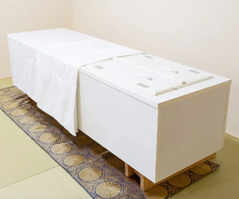 家族葬式場　小さな森の家　相模大塚駅前で葬儀を行なった写真