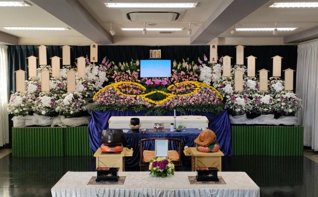 花彩典　城南ライフホールで葬儀を行なった写真