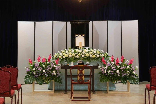 寝屋川市仁和寺町ホールで葬儀を行なった写真
