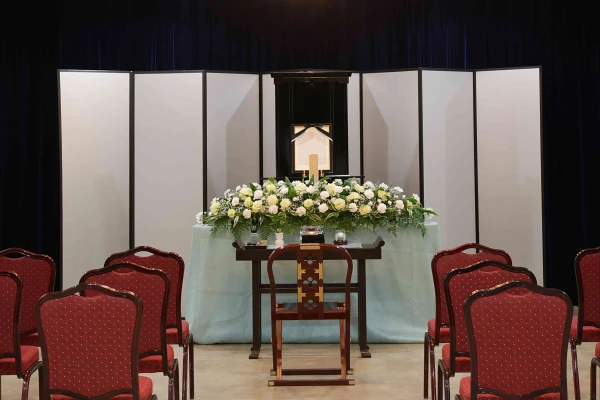 寝屋川市仁和寺町ホールで葬儀を行なった写真
