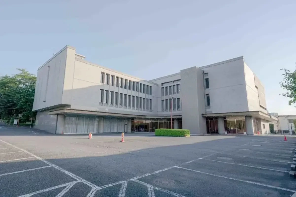 東京都23区内にある全ての葬儀場・火葬場を利用する事ができます。