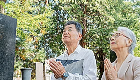 火葬場でお別れコース/お墓付きパック