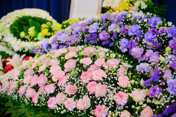 自由に家族葬　前橋斎場前で葬儀を行なった写真