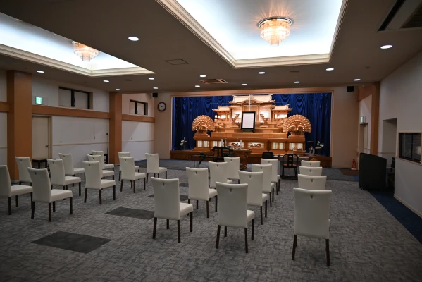 花屋仁助(メモリーナ上条 にすけ会館)で葬儀を行なった写真