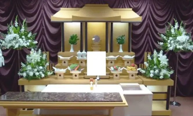 天国社(春日会館)で葬儀を行なった写真