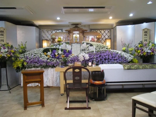 トワ家族葬ホール　岩国麻里布会館で葬儀を行なった写真