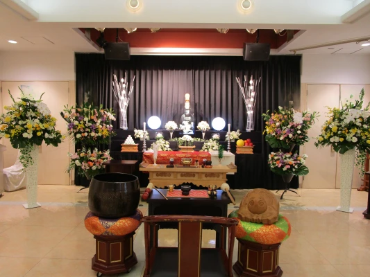 花祭壇(花さいだん台原)