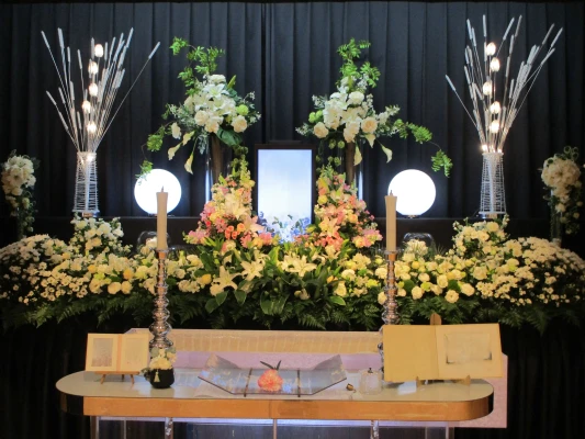 花祭壇(花さいだん愛子)