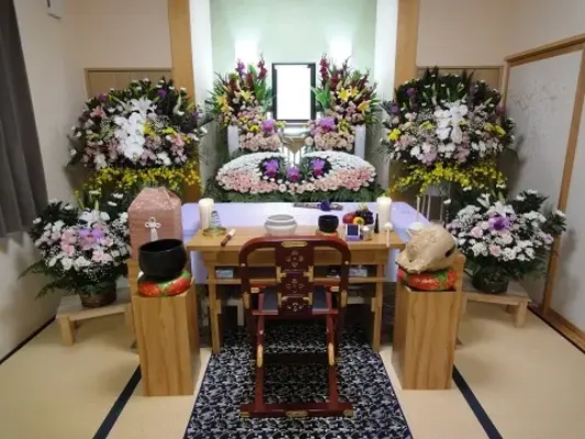 たびだちの家（内郷の家）で葬儀を行なった写真