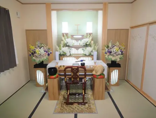 たびだちの家（内郷の家）で葬儀を行なった写真