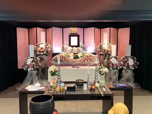 ししくらセレモニーで葬儀を行なった写真