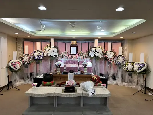 ししくらセレモニーで葬儀を行なった写真