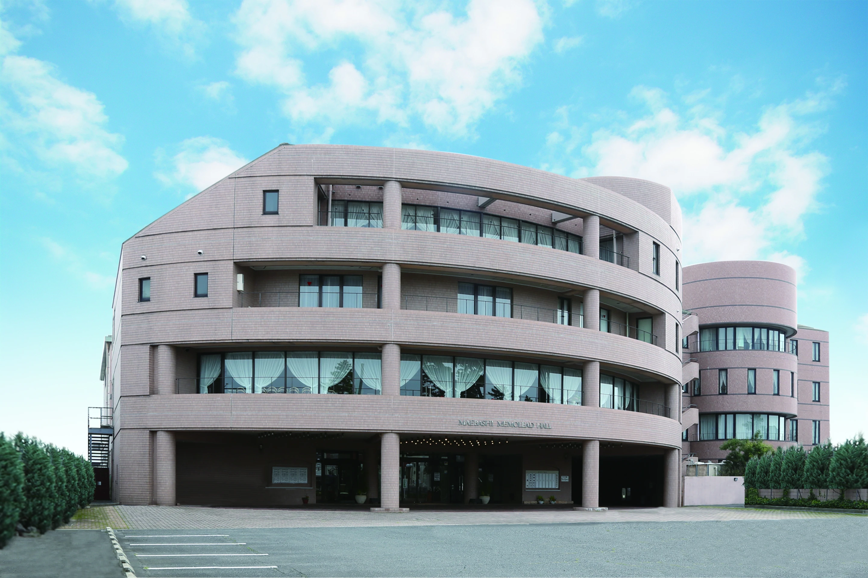 前橋メモリードホール