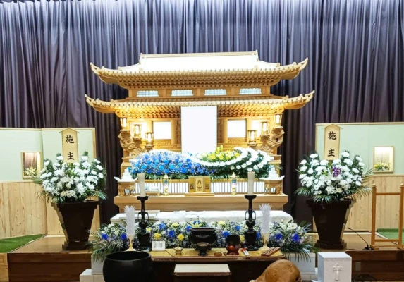 前橋メモリードホール