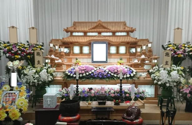 前橋メモリードホール