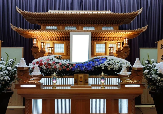 前橋メモリードホール