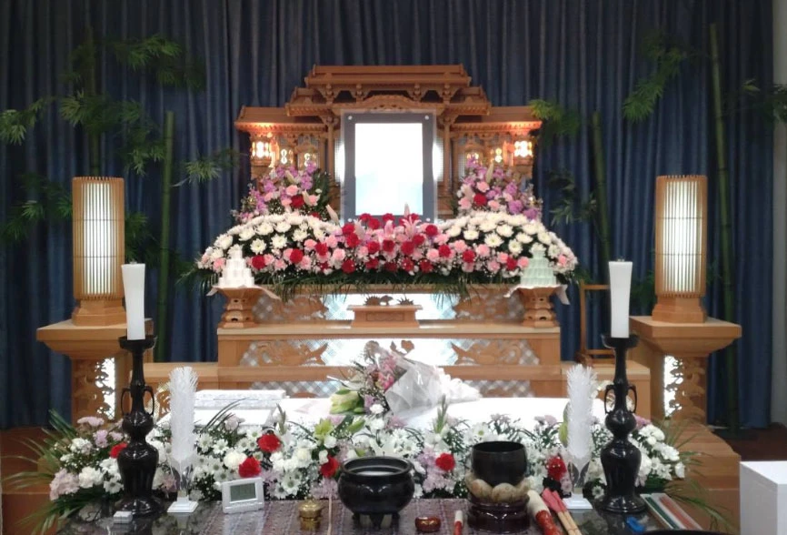 ぐんかんアモート太田 にしふじホール