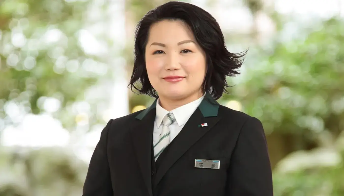 高島佳子