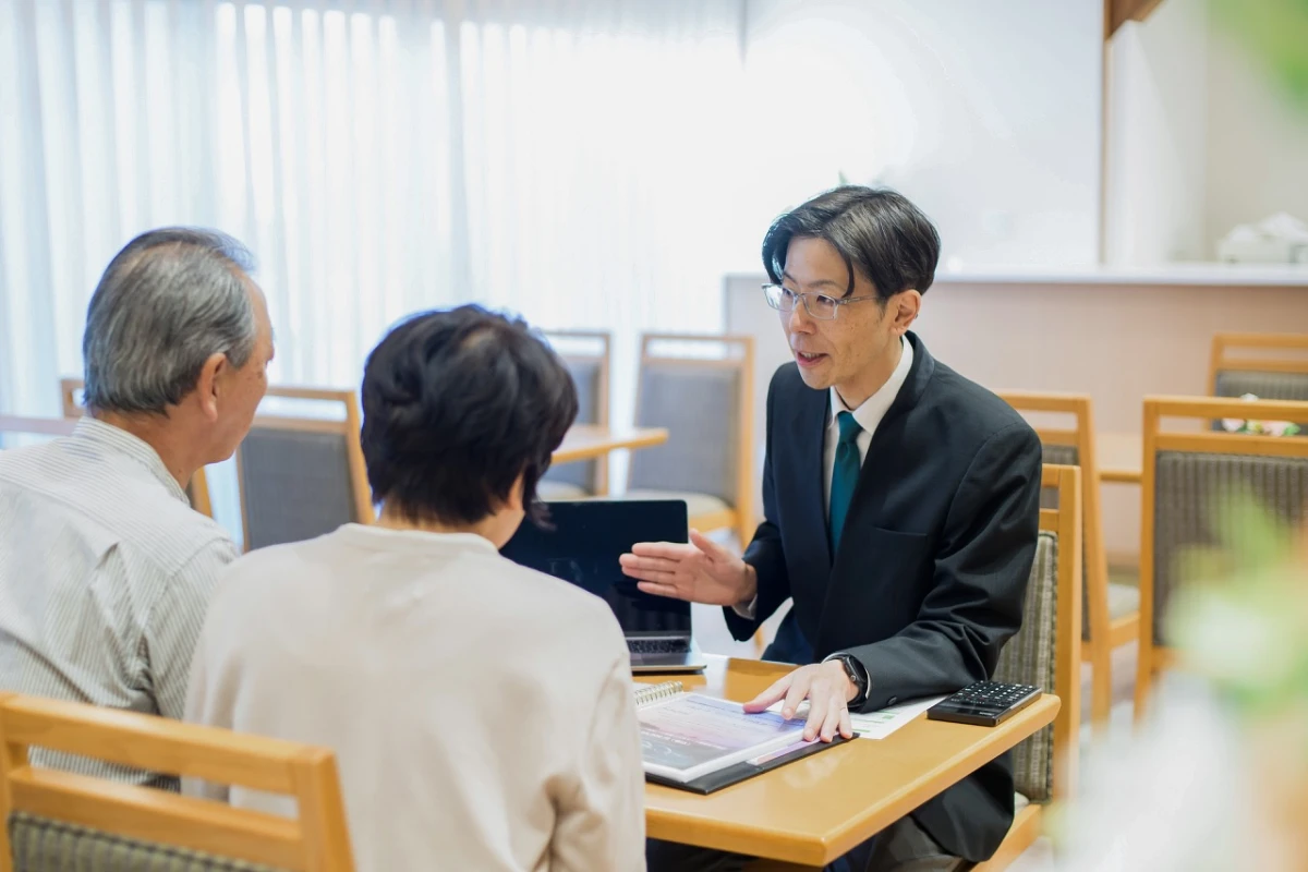 葬儀の資格をもった専門スタッフ