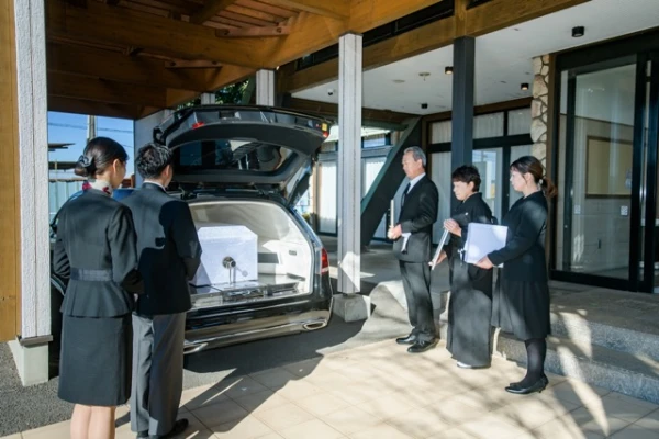 上尾メモリードホール